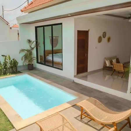 The Sun Villa Canggu, Near Berawa Beach